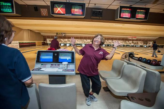 Let's Bowl on Bronco-Free Sunday!