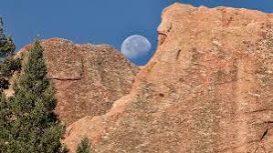 Chase the Moon at Roxborough Park