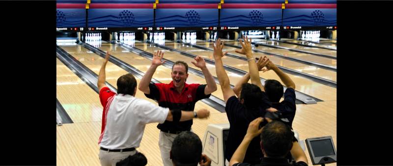 Let's Bowl on Bronco-Free Sunday!