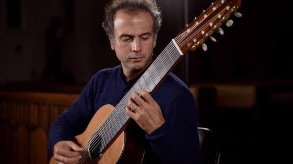Music in the Galleries:  Italian guitarist Nicolò Spera presented by Friends of Chamber Music